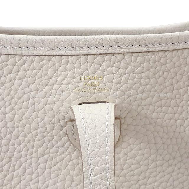 HERMES Shoulder bag Evelyne 16 TPM Amazon Craie/Blanc (White) Taurillon Clemence Gold HW Stamp B[BRAND NEW][Authentic]