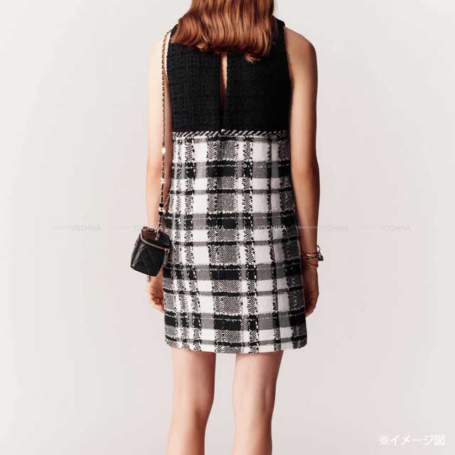 2023 SS CHANEL One‐piece dress Plaid Layered Dress #36 Noir (Black)/Blanc (White) Tweed P74449[BRAND NEW][Authentic]