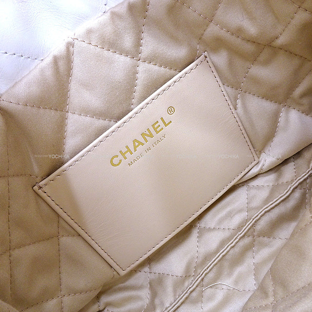 [Pre-loved] CHANEL Shoulder bag 22 Mini Matelasse With Medal Charm Chain Bag Blanc (White) Calfskin Mat Gold HW AS3980[LIKE NEW][Authentic]