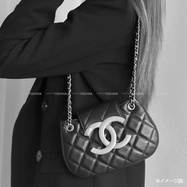 [Pre-loved] 2024 Cruise NEW CHANEL Shoulder bag Matelasse big COCO Small Chain Noir (Black) Lambskin Antique Gold HW AS4609[LIKE NEW][Authentic]