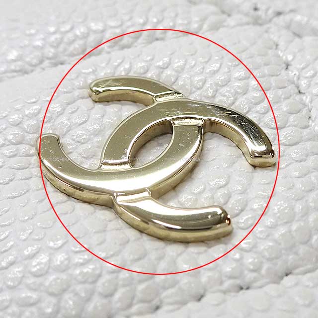 [Pre-loved] CHANEL card holder Matelasse Coco mark Coin Blanc (White) Graind Calf(Caviarskin) Champagne Gold HW AP2061[LIKE NEW][Authentic]