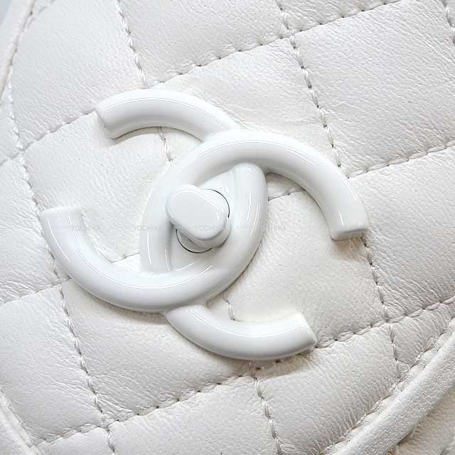 2024 Cruise NEW CHANEL loafers Matelasse COCO Mark Blanc (White) Lambskin #38 G45474[BRAND NEW][Authentic]