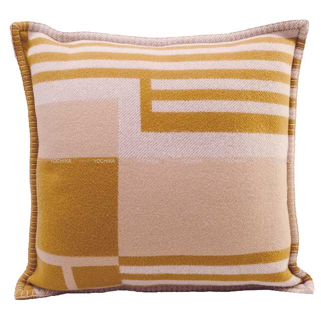 HERMES Interior Cushion ITHAQUE Camel/Beige Merino Wool 90%/Cashmere 10%[EXCELLENT][Authentic]