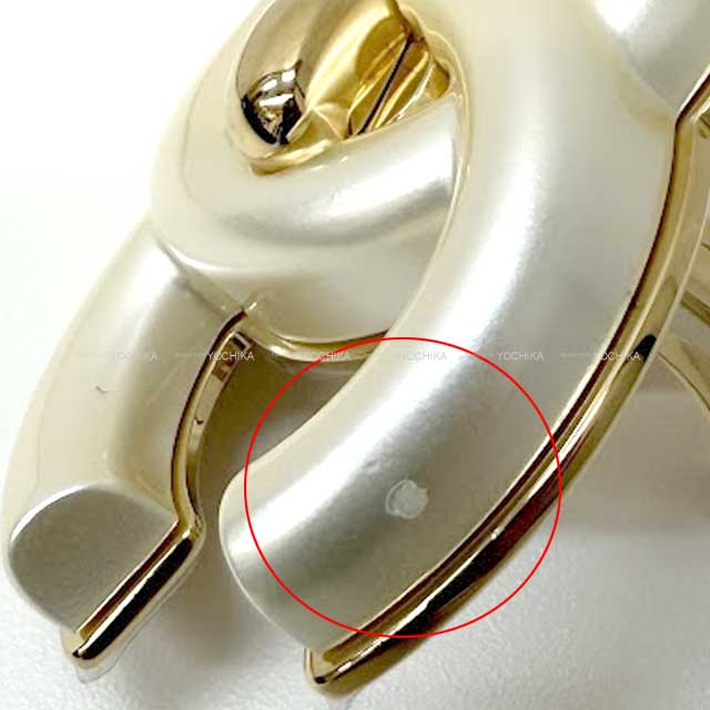 CHANEL earrings Simple color Coco mark Gold/Blanc (White) Metal/Resin Gold HW ABD693[EXCELLENT][Authentic]