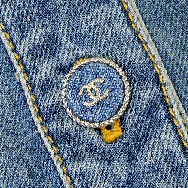 CHANEL Denim jacket Coco mark button Plainly colored Blue Cotton 36 P78108[BRAND NEW][Authentic]