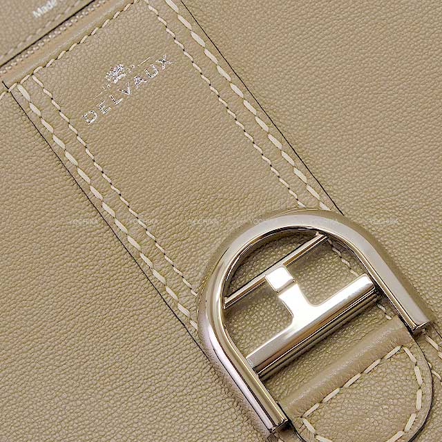 [Pre-loved] Delvaux Handbag Brillant MM Surpique Stitch Mirror with Initial Tourterelle/Ivory Rodeo Calf Silver HW AA0555ADW0AKSPA[USED SA][Authentic]