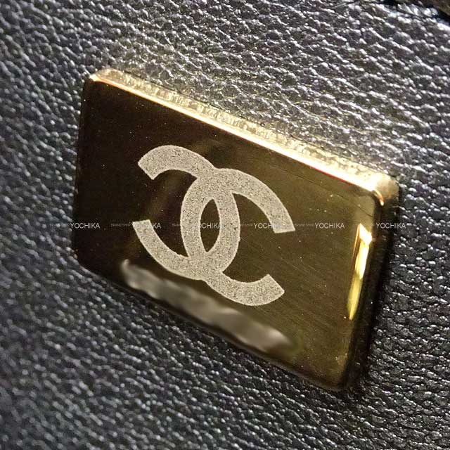 CHANEL Shoulder bag Coco mark Matelasse Camera bag with Mirror Noir (Black) Lambskin Champagne Gold HW AS4817[BRAND NEW][Authentic]