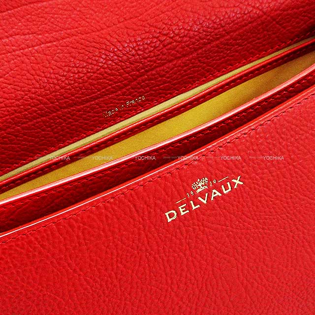 Delvaux Shoulder bag Le Mutin MM Outlet Red Crispy Calf Leather Gold HW[EXCELLENT][Authentic]