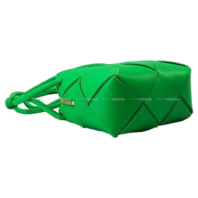 [Pre-loved] BOTTEGAVENETA body bag Mini Cassette Camera Bag Palamote green  intrecciato leather Gold HW[LIKE NEW][Authentic]