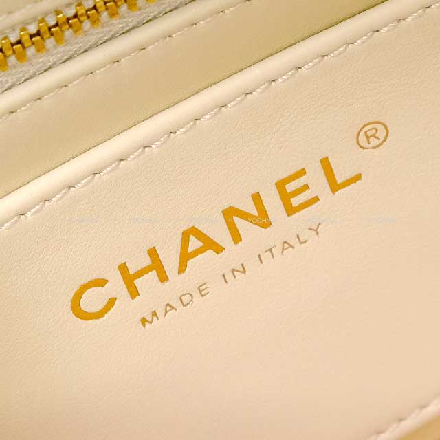 2024AW CHANEL Shoulder bag Flap bag Matelasse COCO mark chain Ivory searing lambskin Antique matt gold hardware AS5193[BRAND NEW][Authentic]