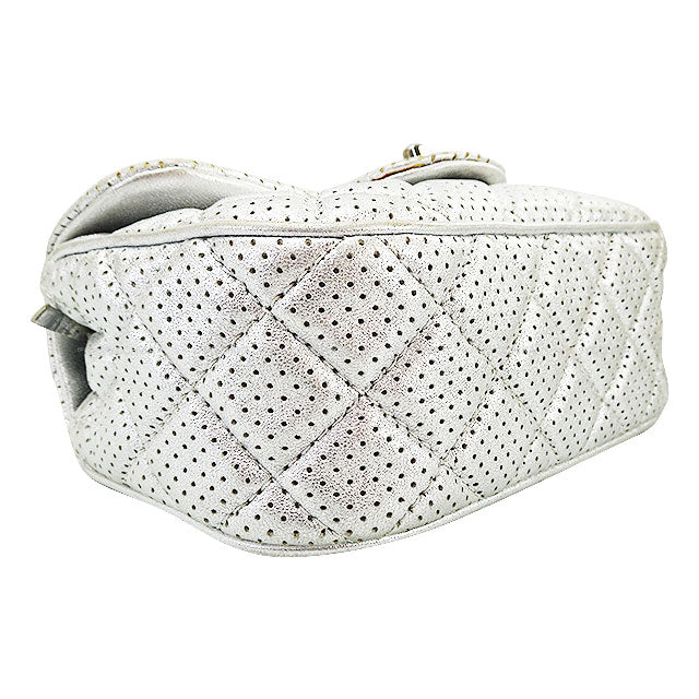 [Pre-loved] CHANEL Shoulder bag Mini Matelasse Single Flap Embossed Chain Silver Metallic Lambskin Silver HW A35200[USED AB][Authentic]