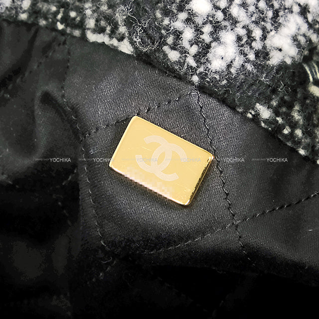 [Pre-loved] 2022-23AW CHANEL Shoulder bag Chanel 22 Medal Charm Logo Hobo Noir (Black)/Blanc (White) Tweed Gold HW AS3260[LIKE NEW][Authentic]