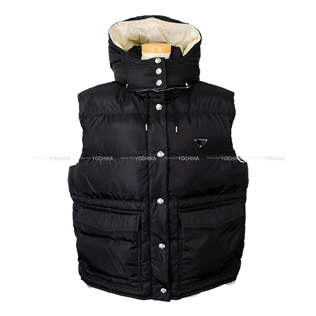 [Pre-loved] 2024 AW PRADA Down vest Re-Nylon Hooded Black/Sand Nyron #42 29Y134[LIKE NEW][Authentic]