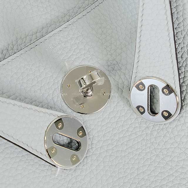 HERMES Shoulder bag Lindy 26 Bleu Pale Taurillon Clemence Silver HW Stamp C[EXCELLENT][Authentic]