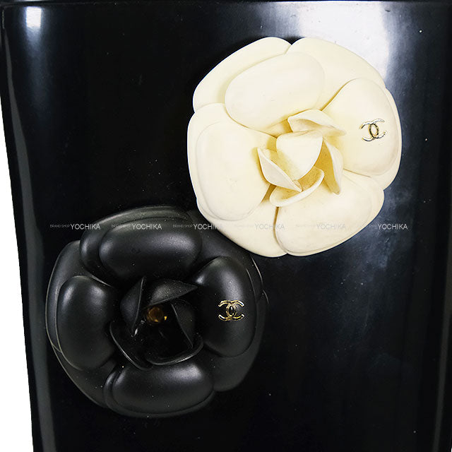 [Pre-loved] CHANEL boots Women's camellia Rain Boots COCO Mark Noir (Black)/Blanc (White)  #40 G26648[USED AB][Authentic]