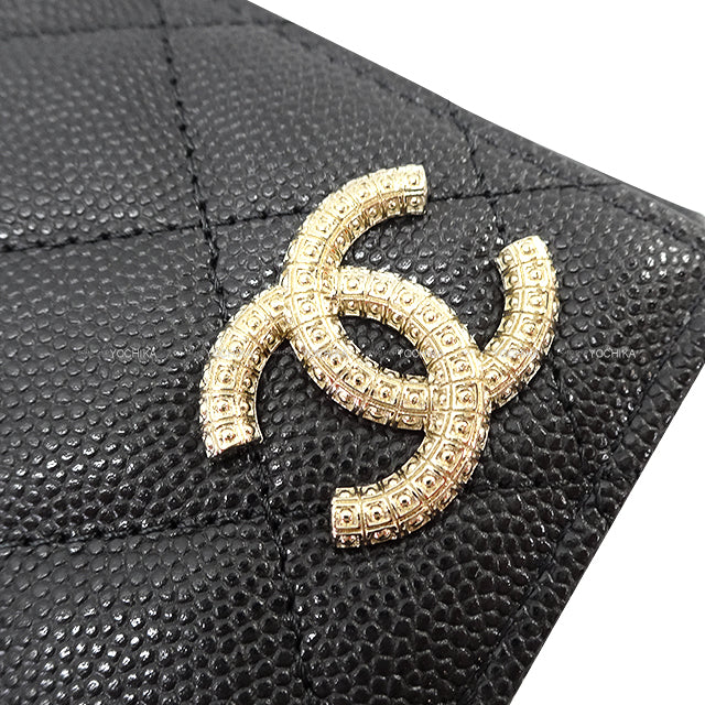 New Métiers d'Art Collection 2025 CHANEL passport case Matelasse Big COCO mark Noir (Black) Grained Shiny Calfskin Champagne Gold HW AP4718[BRAND NEW][Authentic]