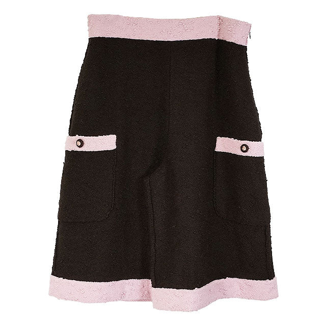 AW 2024 CHANEL Pants Bermuda with lion buttons tweed two-tone Brown/Light pink Wool 42 P78422[EXCELLENT][Authentic]