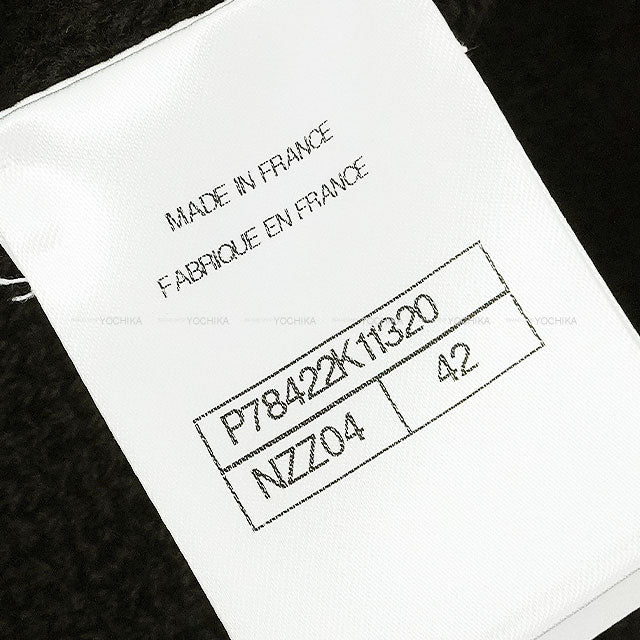 AW 2024 CHANEL Pants Bermuda with lion buttons tweed two-tone Brown/Light pink Wool 42 P78422[EXCELLENT][Authentic]