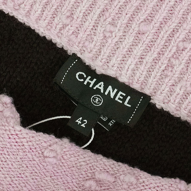 AW 2024 CHANEL Pants Bermuda with lion buttons tweed two-tone Brown/Light pink Wool 42 P78422[EXCELLENT][Authentic]
