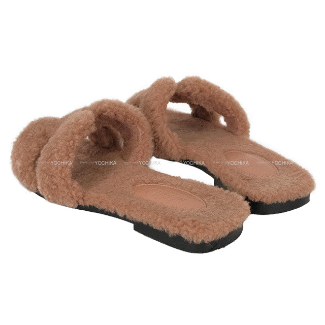 [Pre-loved] HERMES sandals Oran Teddy Bear Mouton Rose Orb sheepskin 35[USED A][Authentic]