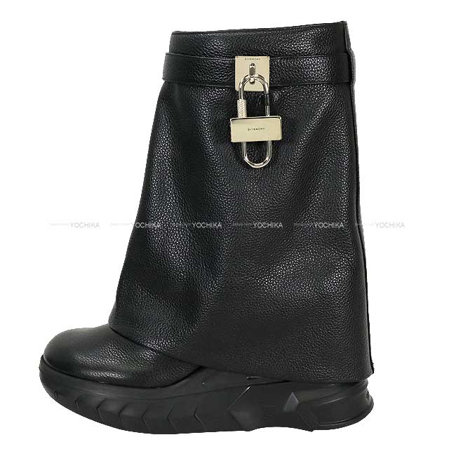 2023AW GIVENCHY boots 4G Logo Shark Lock Biker Cowboy Ankle Noir (Black) Grain Calf/rubber #38 Silver HW[ALMOST NEW][Authentic]