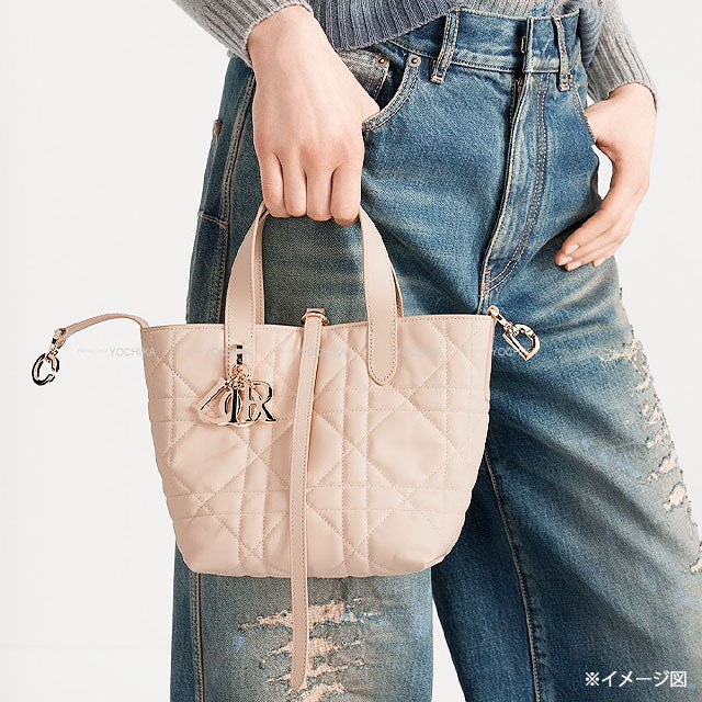 [Pre-loved] Dior tote bag Toujours Vertical Small Pink Macro Cannage Calfskin Gold HW M28350SNW-M413[LIKE NEW][Authentic]
