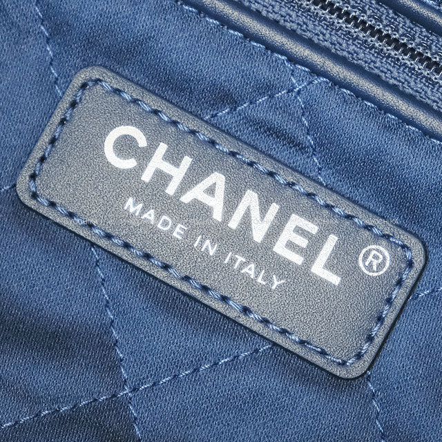 CHANEL Handbag Chanel 22 Matelasse Hobo Medal Charm Blue Denim/Studs Silver HW AS3260[EXCELLENT][Authentic]