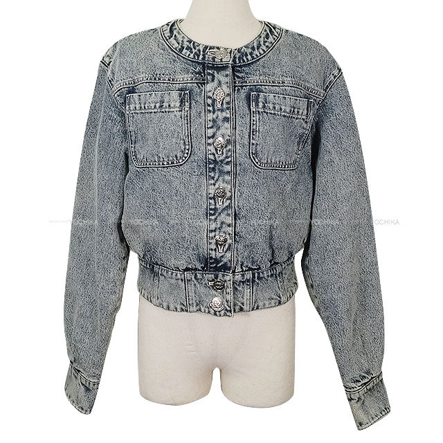 25/26 AW New CHANEL Denim jacket COCO Mark No-Collar Camellia Heart COCO Button Denim Blue Cotton /Washed Denim #34 Silver HW P80310[BRAND NEW][Authentic]