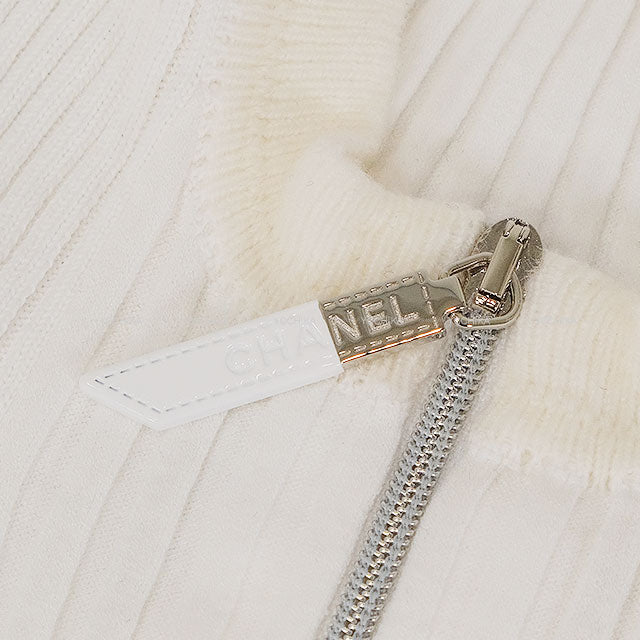 2024 Cruise CHANEL Knit Front Zip Rib Coco mark Hood 3/4 sleeve Blanc (White) Cotton /Viscose/Polyester #46 P78649[BRAND NEW][Authentic]