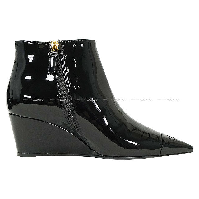 2022 Cruise Collection CHANEL boots Short Ankle Boots with COCO Mark and COCO Button, with Leggings Noir (Black) Patent Enamel Leather/Knit #38C Champagne Gold HW G38735[EXCELLENT][Authentic]