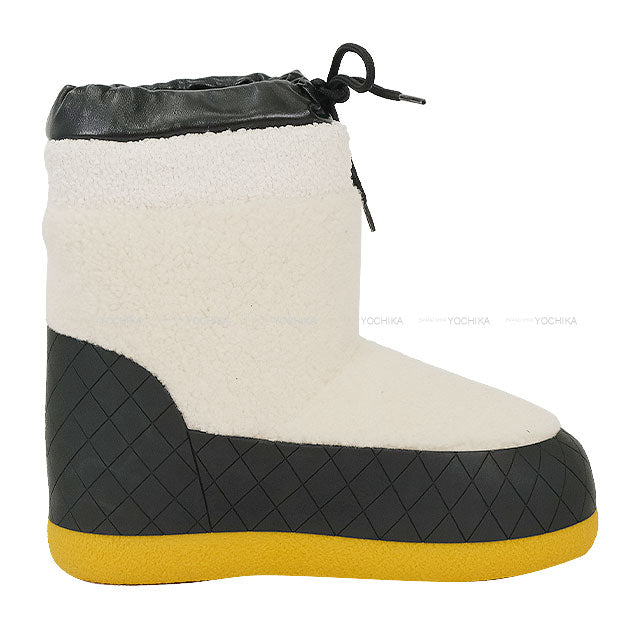 2023AW CHANEL boots Short Snow Matelasse Logo Boa Bicolor Blanc (White)/Noir (Black) Shearling Sheepskin/Lambskin #38 G45185[EXCELLENT][Authentic]