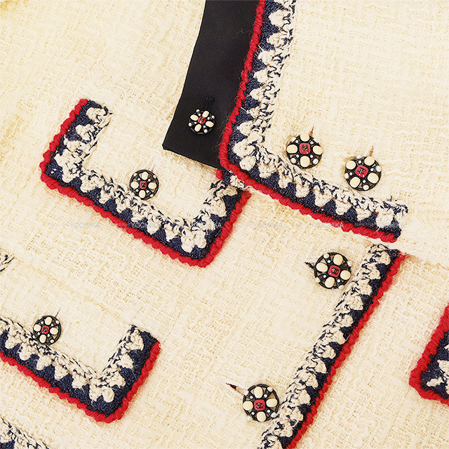 [Pre-loved] 2006AW CHANEL Tailored jacket Tweed 4 Pockets COCO Button Blanc (White)/Multicolor Wool/Silk/Mohair/Nylon/Rayon #40 06AP28981[USED SA][Authentic]