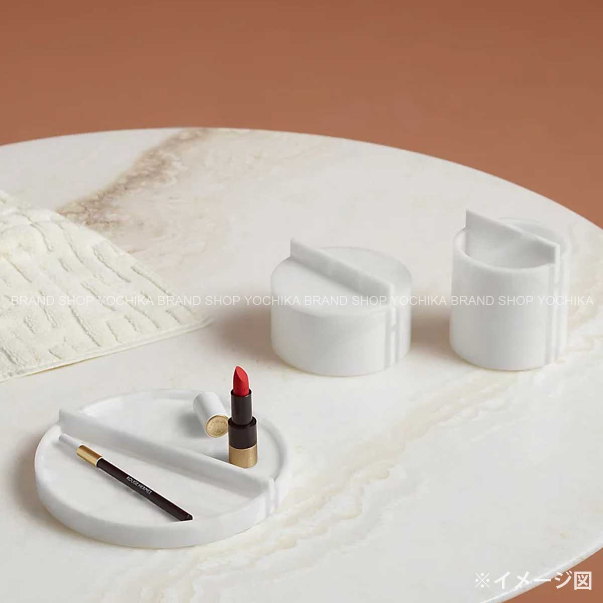 [Pre-loved] HERMES Round Tray Ariane Naturel Alabaster[LIKE NEW][Authentic]