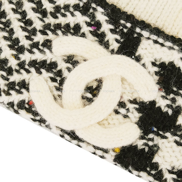 CHANEL Knit cap Hat Two-tone Herringbone Houndstooth Blanc (White)/Noir (Black) Cashmere[EXCELLENT][Authentic]