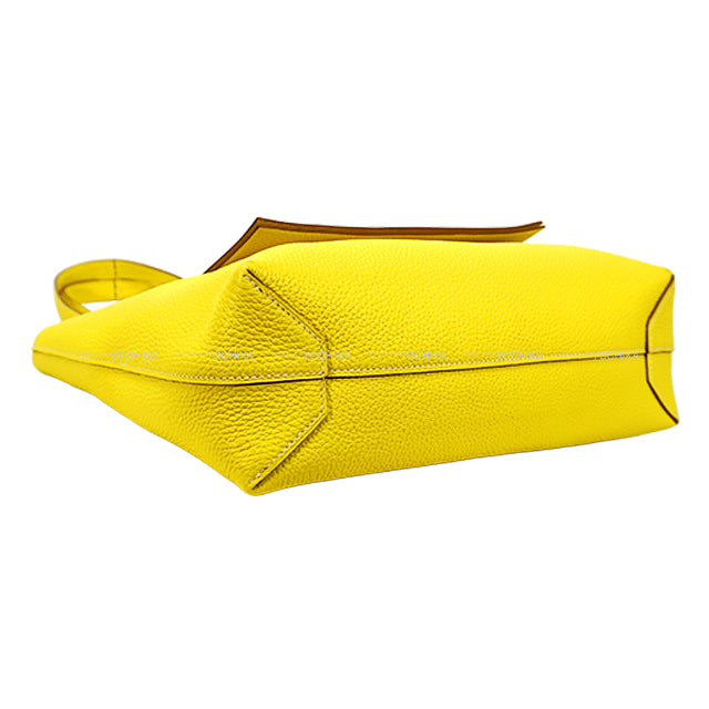 [Pre-loved] HERMES tote bag Cabasellier 31 Lime Taurillon Clemence Stamp Z[LIKE NEW][Authentic]