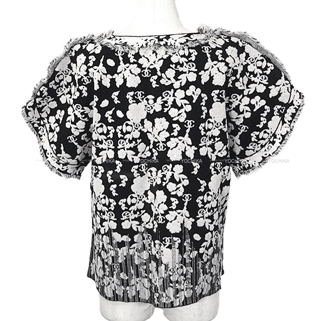 [Pre-loved] CHANEL Knit Short Sleeve with Rose Fringe Coco Button Noir (Black)/Blanc (White) Cotton/Nylon/Reyon/Polyester #42 P47538[LIKE NEW][Authentic]
