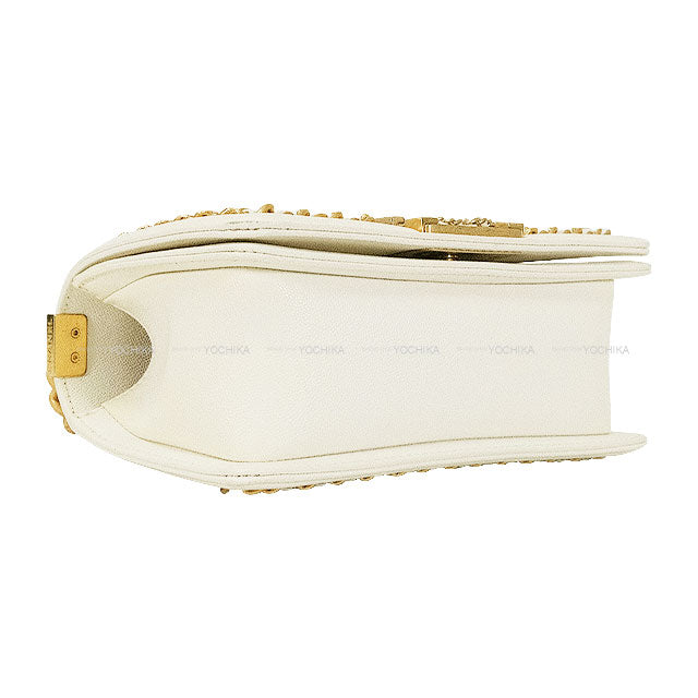 [Pre-loved] CHANEL Shoulder bag BOY CHANEL 20 Matelasse Chain Blanc (White) Graind Calf(Caviarskin) Antique Gold HW A67085[USED A][Authentic]