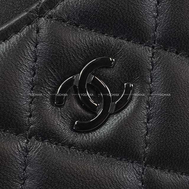 CHANEL card holder Fragment Case Matelasse COCO Mark Noir (Black) Lambskin Black HW AP3179[EXCELLENT][Authentic]