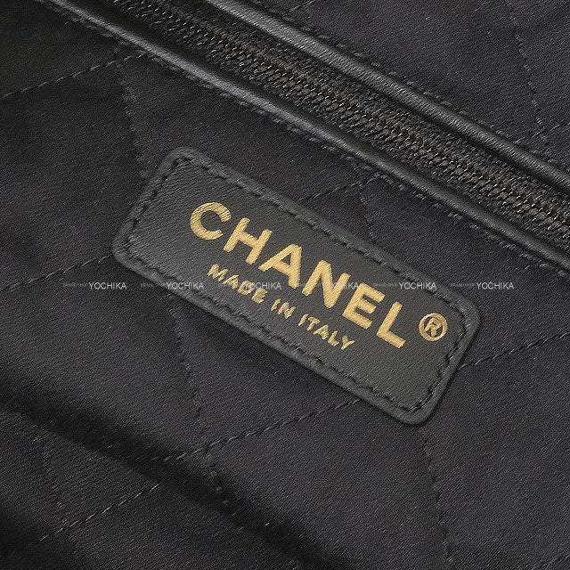 2023AW CHANEL Shoulder bag CHANEL 22 Regular(Medium) Matelasse With Medal Charm Hobo Camellia Noir (Black)/Blanc (White) Cashmere Jacquard Mat Gold HW[EXCELLENT][Authentic]