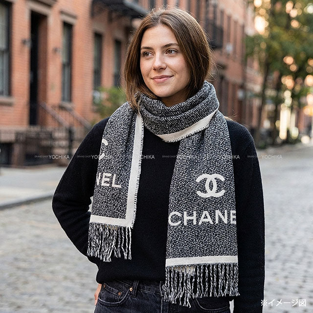 CHANEL muffler COCO Mark Fringe Noir (Black)/Blanc (White) Wool AAA357[EXCELLENT][Authentic]