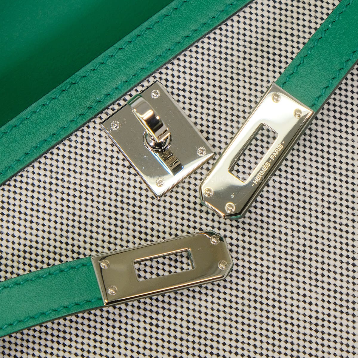 [Pre-loved] HERMES Shoulder bag Kelly25 Sellier Ecru/Vert Vertigo Toile H/Veau Swift Silver HW Stamp W[LIKE NEW][Authentic]