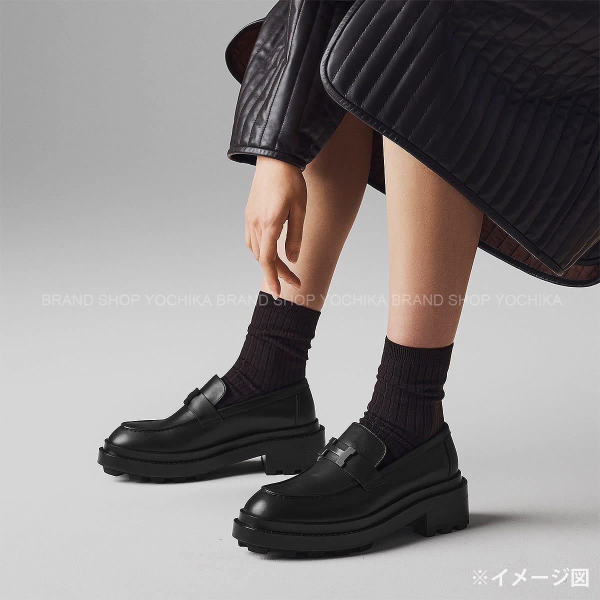 [Pre-loved] HERMES Moccasins Louvre Noir (Black) Calf #38.5 Black HW[LIKE NEW][Authentic]