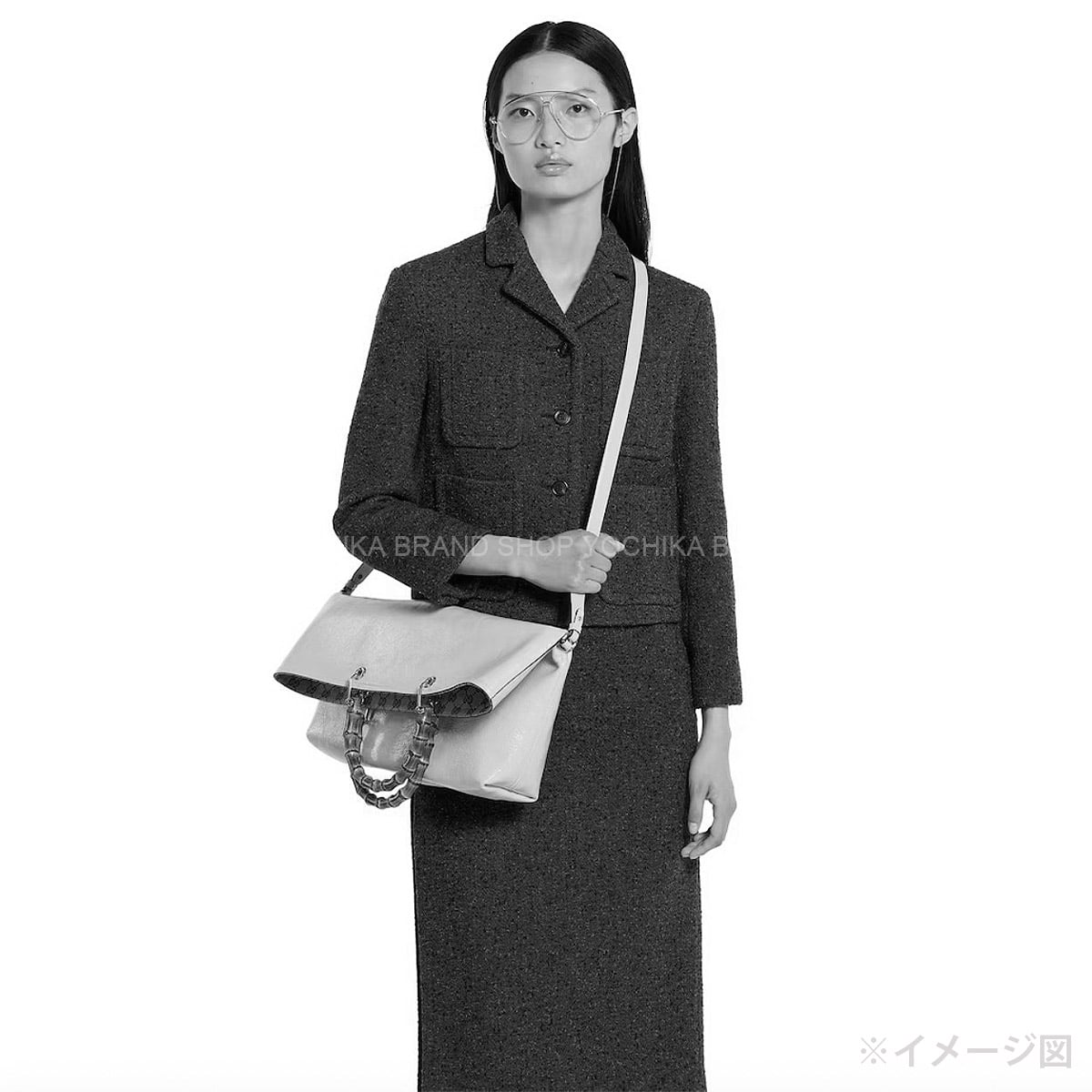 2025AW GUCCI tote bag Bamboo Reversible Large Noir (Black) Patent Enamel Leather Patent leather Gold HW 846602[EXCELLENT][Authentic]