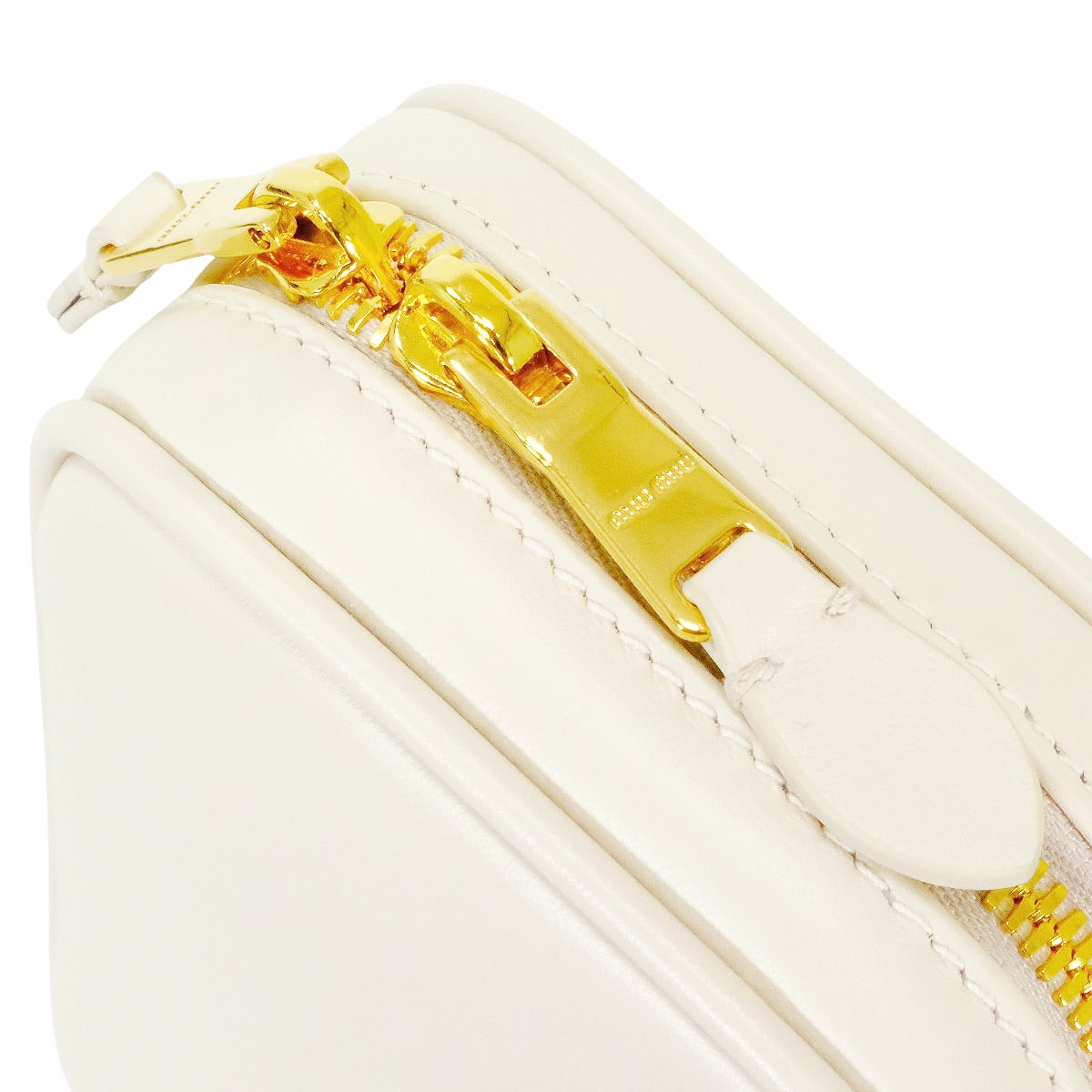 [Pre-loved] Miu Miu Handbag Arcadie Mini #TUChalk white Leather Gold HW 5BP088_ACR3_F0K74[LIKE NEW][Authentic]