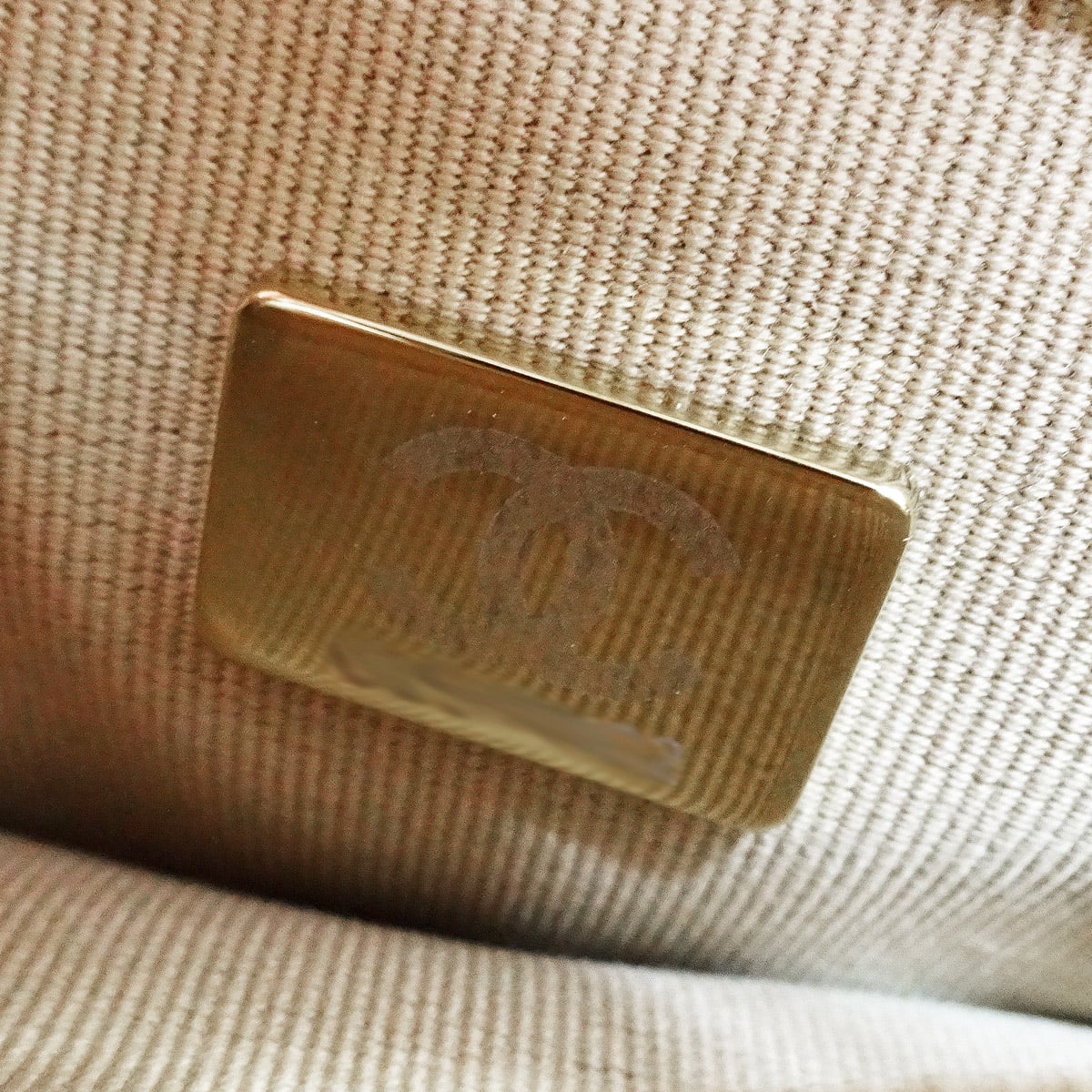 25/26 Cruise Collection CHANEL Shoulder bag Mini Shopping Bag Beige Gold HW AS4416[BRAND NEW][Authentic]