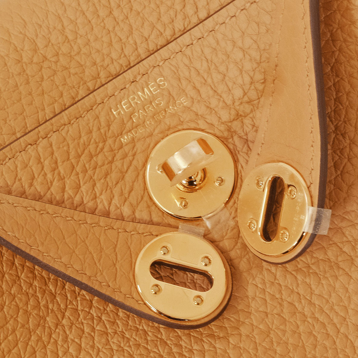 HERMES Shoulder bag Lindy mini 20 Biscuit Taurillon Clemence Gold HW Stamp K[BRAND NEW][Authentic]