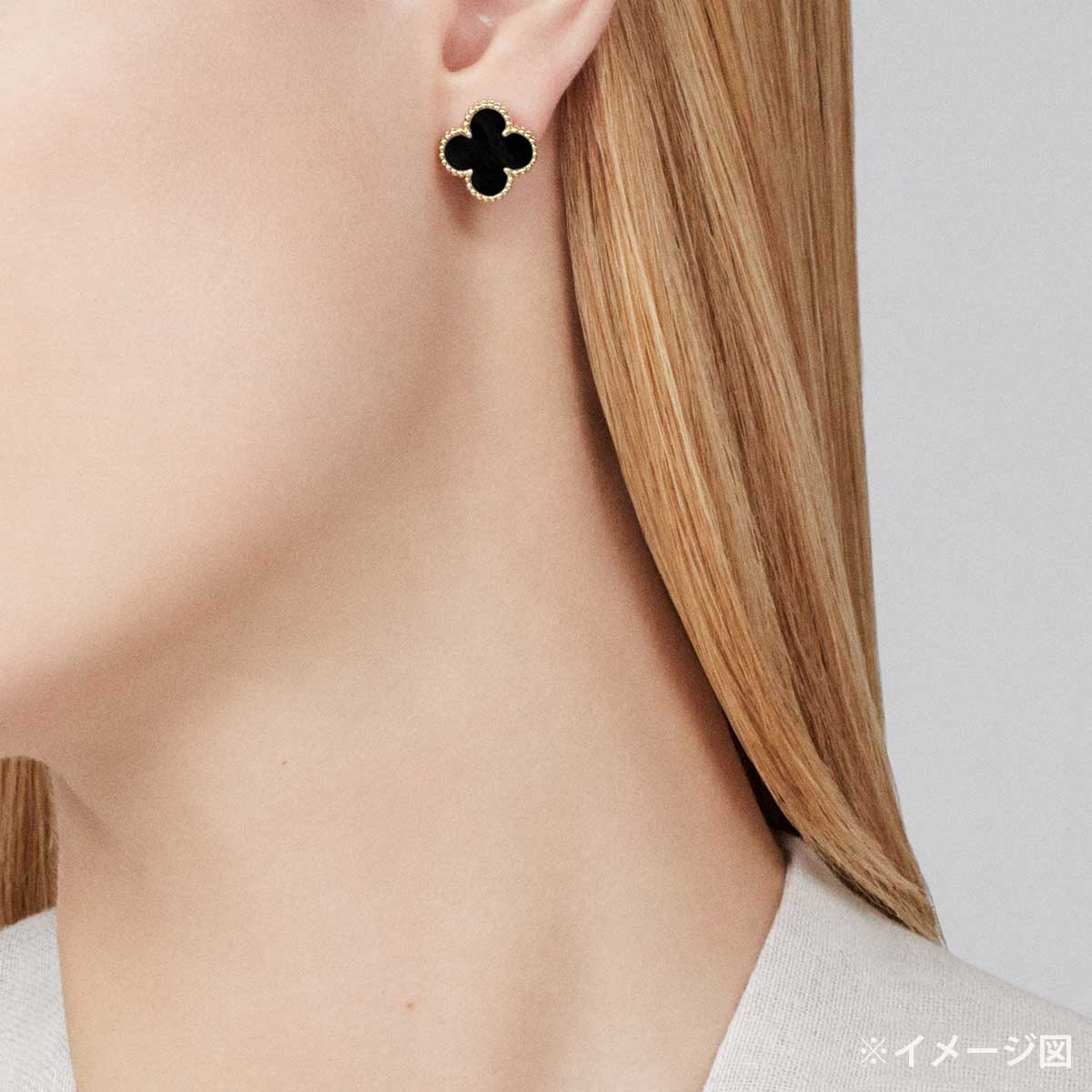 [Pre-loved] Van Cleef & Arpels earrings Vintage Alhambra Noir (Black) K18YG/Onyx VCARA44200[LIKE NEW][Authentic]