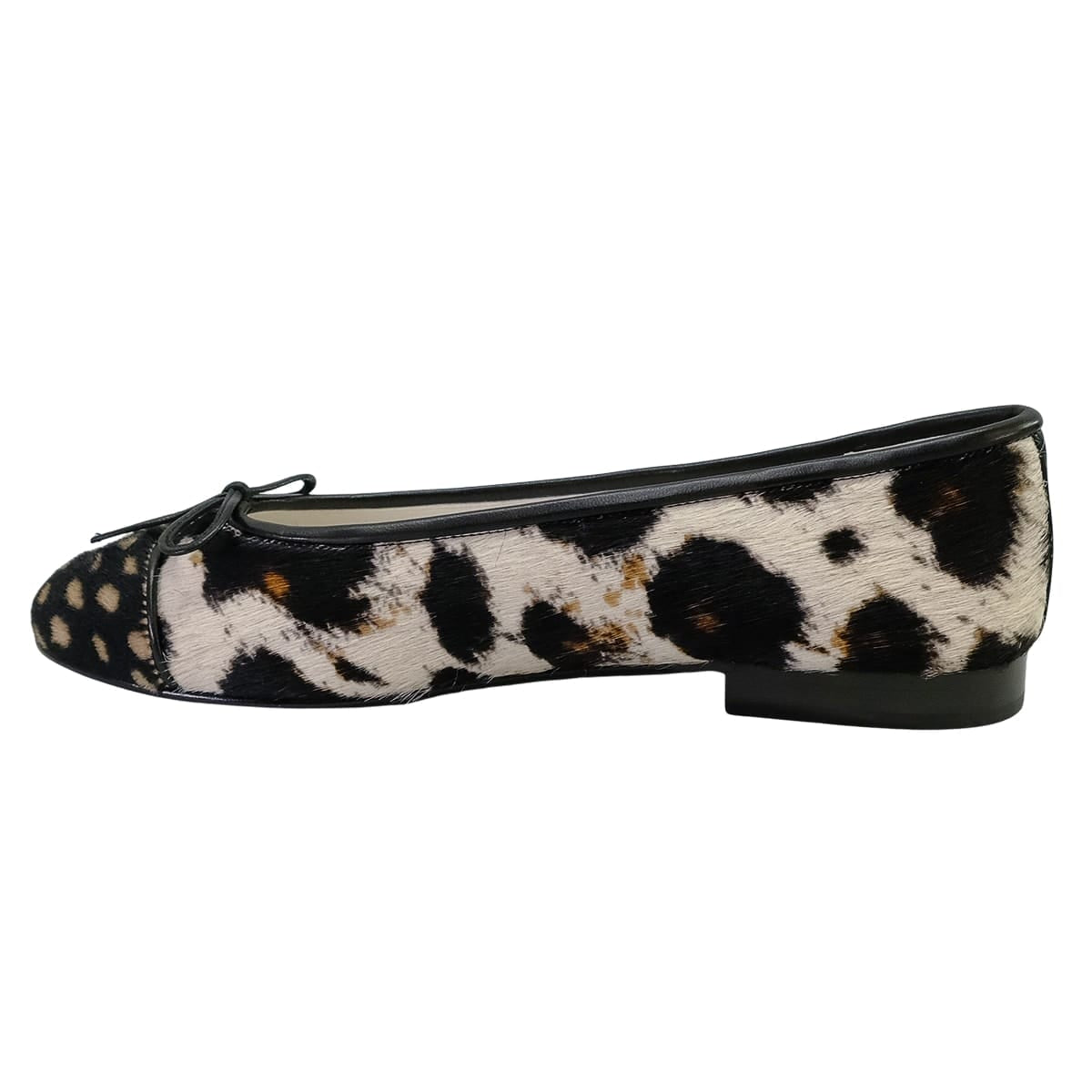 2026SS CHANEL ballet shoes(flat shoes) Ballerina Flats Bambi Animal Print COCO Mark Noir (Black)/Blanc (White) Unborn Calf/Lambskin #37.5C G47280[EXCELLENT][Authentic]