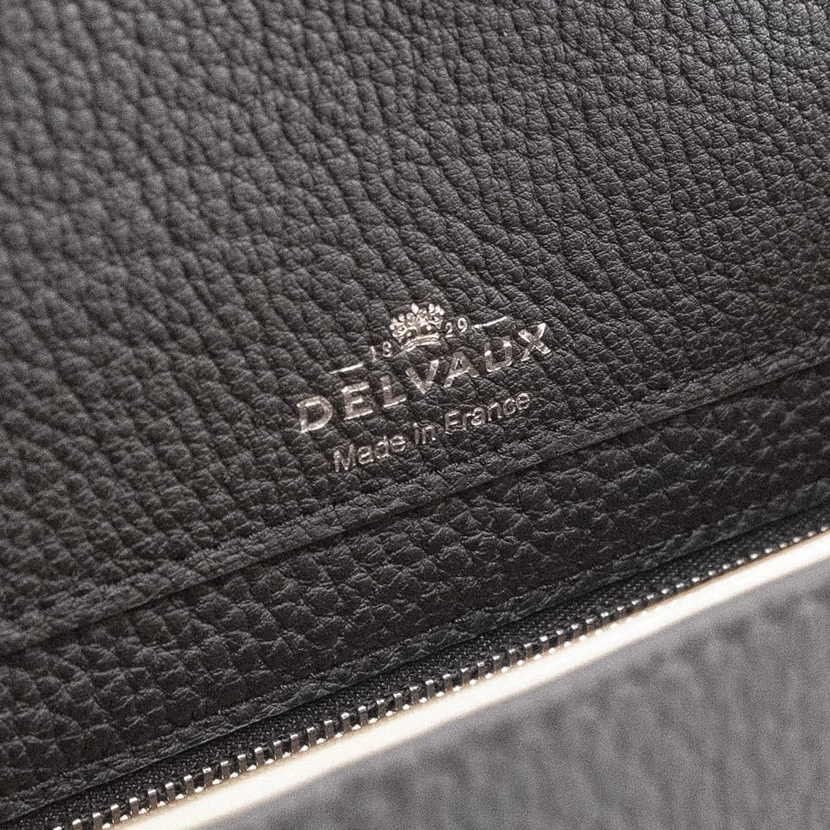 Delvaux Handbag Tempete L Noir (Black) Derby Grain Calf Leather Silver HW AA0723BNV099ZPA[EXCELLENT][Authentic]