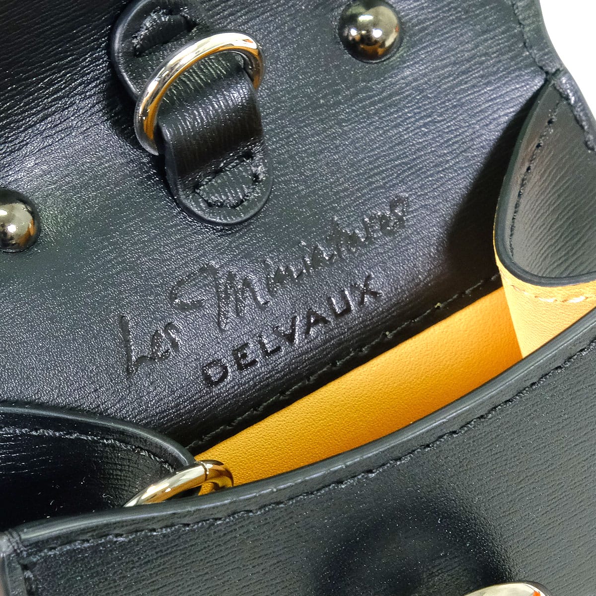 Delvaux bag charm Brillant Mini L'Humour Noir (Black)/Blanc (White) Calf Leather Silver HW[BRAND NEW][Authentic]